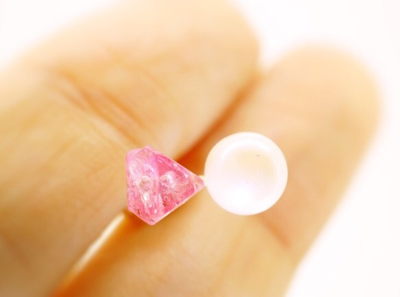 ☆SALE☆【K14gf】ピンクスピネル×あこや本真珠のピアス 4枚目の画像