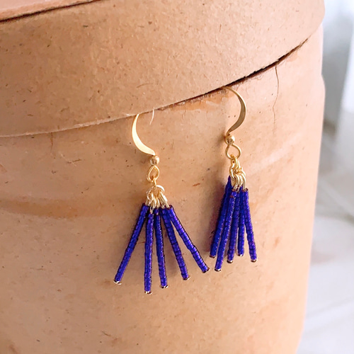 1280】大きめパールビーズとタッセルのピアス 1280 大きめパールビーズ