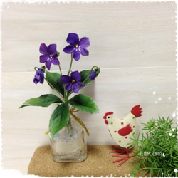 ✳️再販・粘土の花〓小瓶に咲く野スミレ♪【受注制作】 5枚目の画像