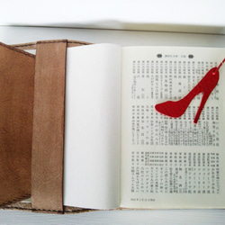 【限定１点】伊製レザー床革×国産ピッグスエードのブックカバー　文庫本サイズ　ブラウン 2枚目の画像