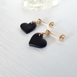 14k gold filled small heart earrings（釘狀耳環） 【Black】 第5張的照片