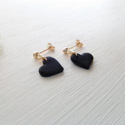 14k gold filled small heart earrings（釘狀耳環） 【Black】 第6張的照片