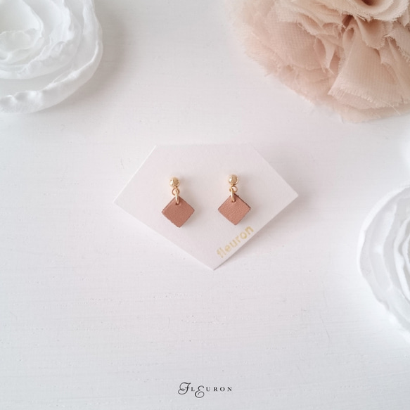 Beige】miniスクエアピアス※イヤリング、14kgf金具への変更オプション