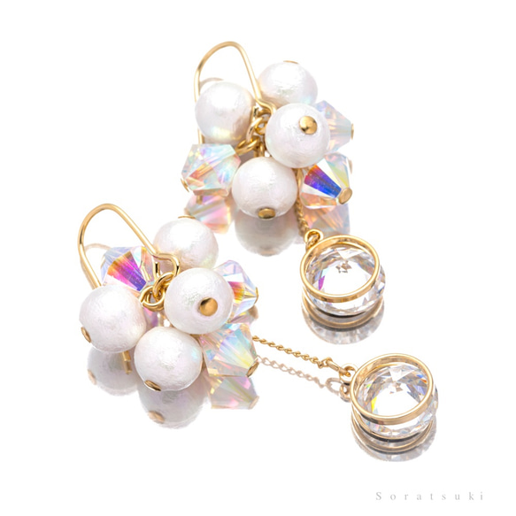 白色的棉質珍珠和氧化鋯耳環/耳釘 第2張的照片