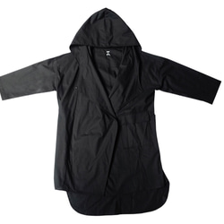 オーガニックコットンオーガニックコットンを織りI. AのNデザイン黒のフード付きジャケット 9枚目の画像