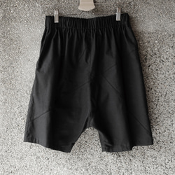 I . A . N Design 森.空 - 短褲（黑）平織有機棉 Organic Cotton 第7張的照片