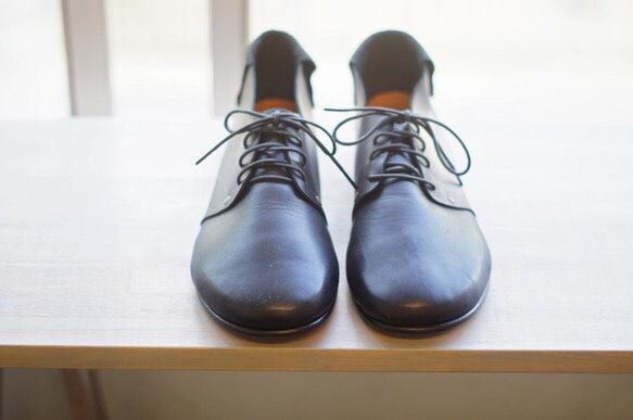 ハンドメイドシューズ  クスノキシューズ「栄町」 Color ブラック 1枚目の画像