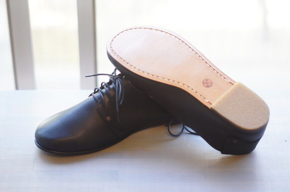 ハンドメイドシューズ  クスノキシューズ「栄町」 Color ブラック 2枚目の画像