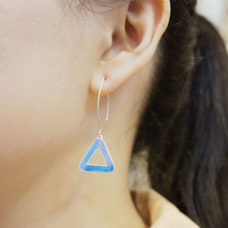 三角循環 純銀雕金琺瑯耳環 第4張的照片