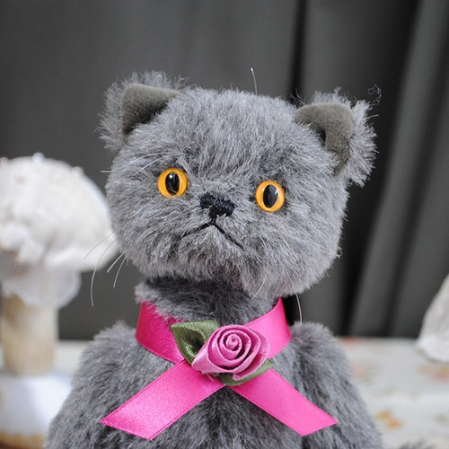 20インチ ブリティッシュショートヘア 猫のぬいぐるみ 猫 Amazon.co.jp: 20インチ ブリティッシュショートヘア 猫の