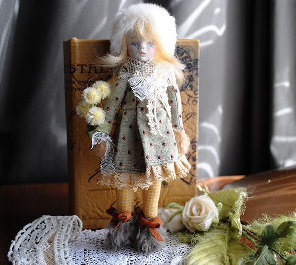 小さいお人形〈ミモザちゃん〉女の子-1 5枚目の画像