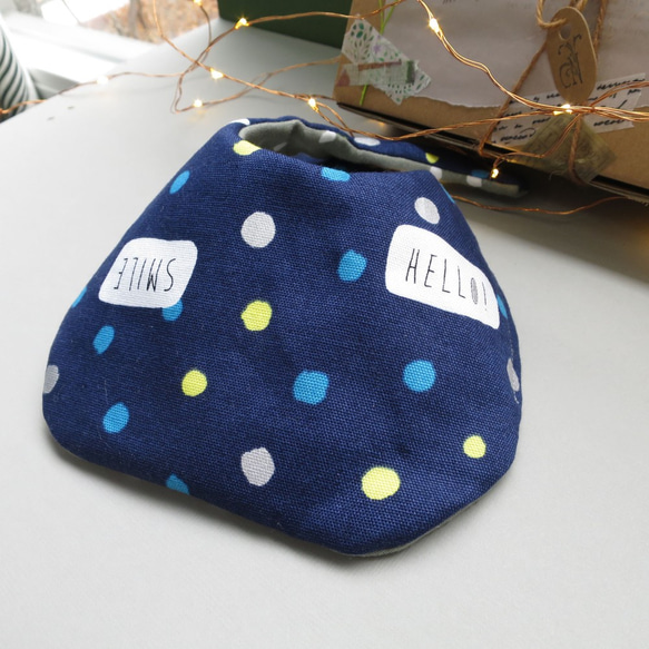 手工圍兜兜-好寶寶標籤+點點藍 第1張的照片