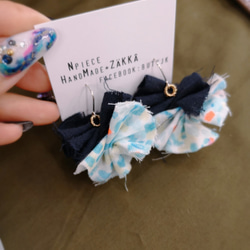 手工藍色系水玉布織耳飾 第1張的照片