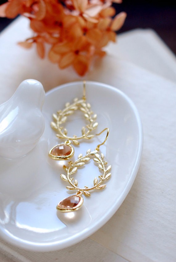 ローレル オーナメント ピアス Laurel Wreath with Champagne Stone Pierce 2枚目の画像