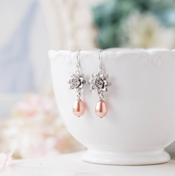 LeChaim珠寶★母親節禮物★銀蓮花和桃花吊式珍珠耳環 第3張的照片