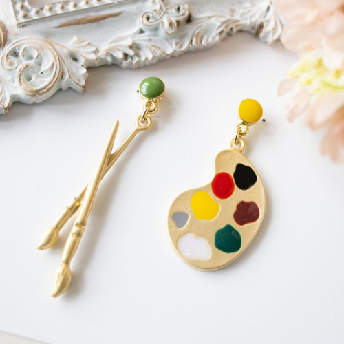 LeChaim Jewelr◇Gold♢ピアス♢パレット♢アーティスト♢画家♢絵の具 