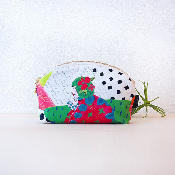 ラウンドminiポーチ / fashion-week 2枚目の画像