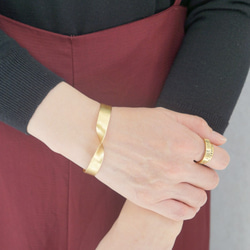 免運費：刻字黃銅手鐲套裝，男女通用 第3張的照片