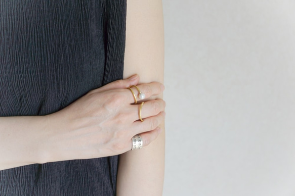 黃銅雙環“類似” 第3張的照片