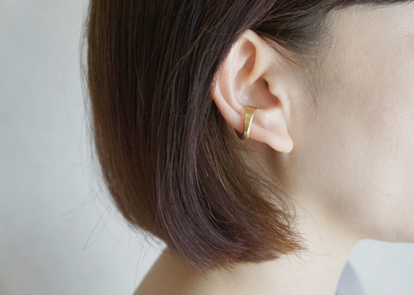 黃銅和不銹鋼材質的耳夾“扳手”，男女通用 第4張的照片