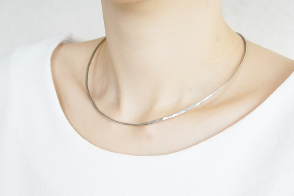 頸圈項鍊「quiet」 第1張的照片