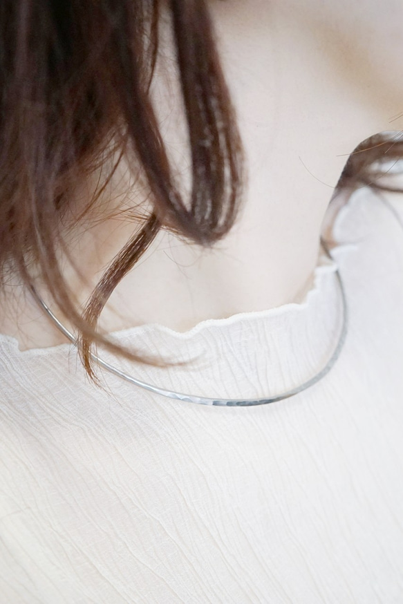 頸圈項鍊「quiet」 第3張的照片