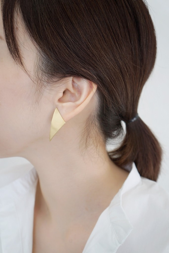 雙耳耳環“sankaku：柔軟” 第2張的照片