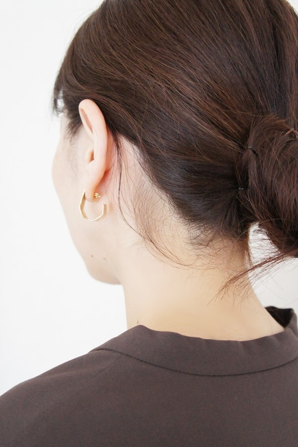 黃銅耳環“迴聲” 第3張的照片