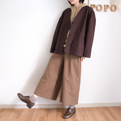 【新品】リネン コットン ショート丈ブルゾン アンタイトル ノーカラー ブラウン UNTITLED（アンタイトル）の「◇【Oggi.jp掲載／さらっと羽織れる