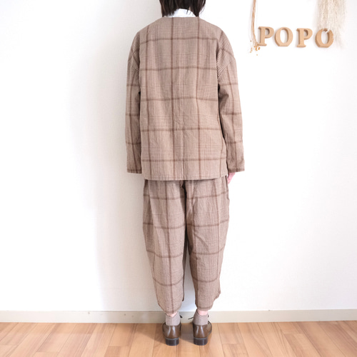 二点セット アンティーク調パチワークゆったりシャツとパンツ