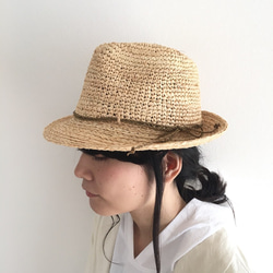 拉菲亞中間摺痕帽子米色簡單男女通用&lt;所有三種顏色&gt; 第2張的照片