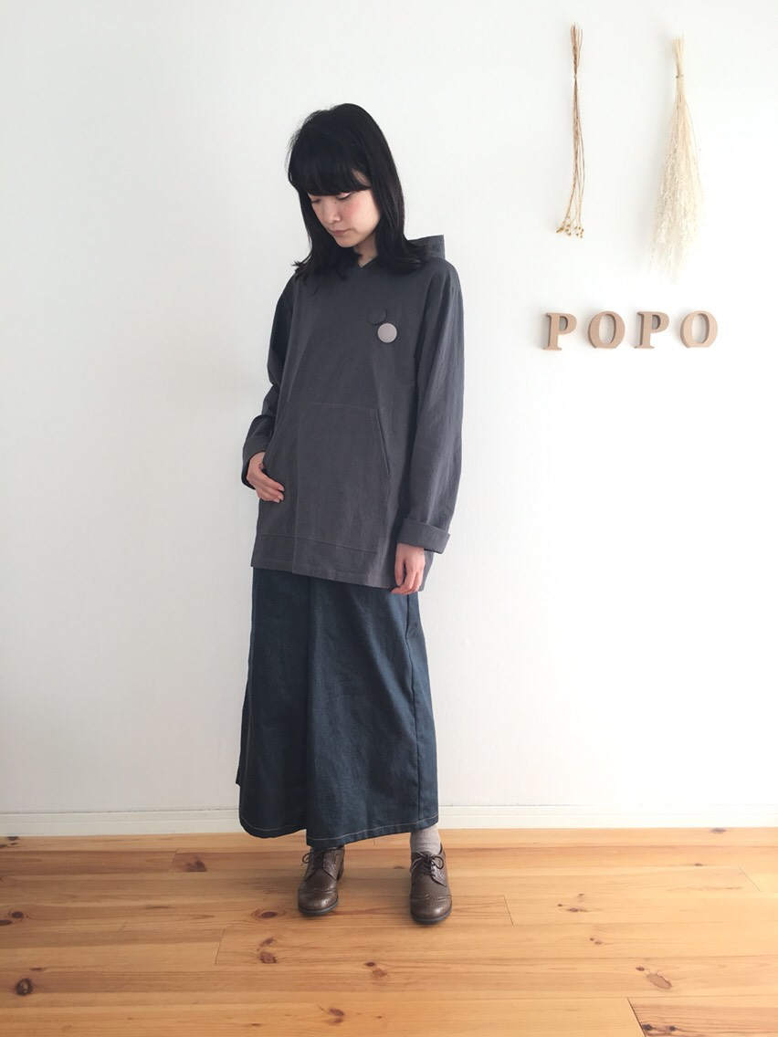 オーバーサイズパーカー　コットン　しわ加工