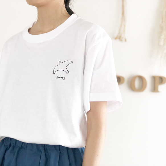 POPOのPOPPO(ポッポ)Tシャツ　ユニセックス　ホワイト 1枚目の画像