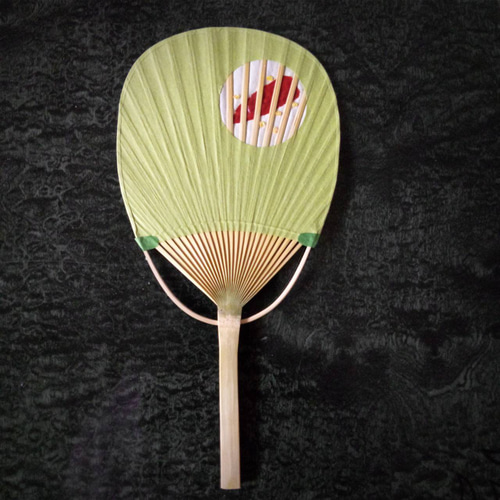 丸亀うちわ[香川本鷹]○黄緑 その他インテリア雑貨 本場！丸亀竹うちわ