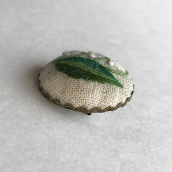 スズランの刺繍ブローチ 3枚目の画像