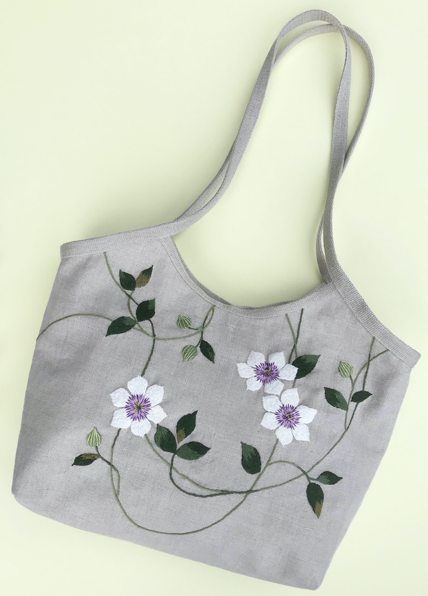 グラニーバッグ　ハンドメイド マチャケ様　お花刺繍風　マチありＬサイズ