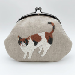 三毛猫の刺繍がまぐち 1枚目の画像