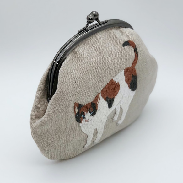 三毛猫の刺繍がまぐち 6枚目の画像