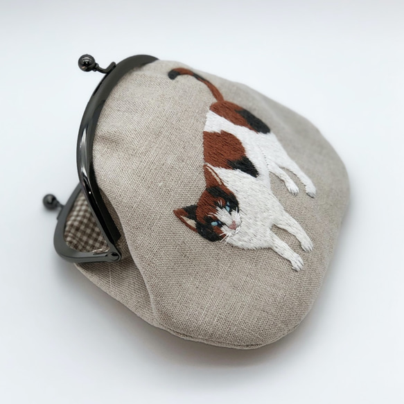 三毛猫の刺繍がまぐち 8枚目の画像