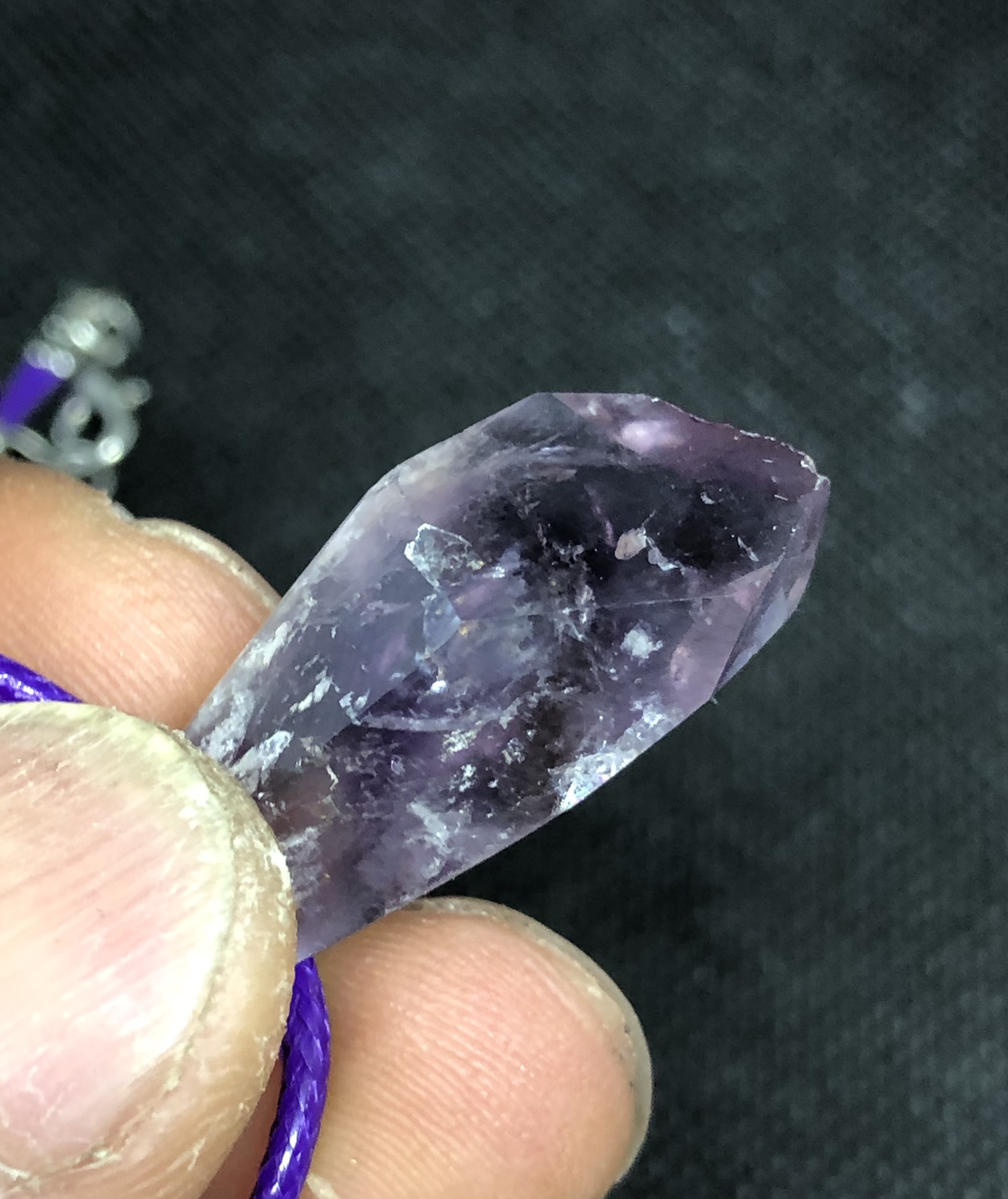 アメジストファントム　究極品質　天然幻影紫水晶　約12ミリ 楽天市場】アメジスト ファントム ポイント 六角柱 【約209.6g