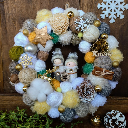 クリスマス 北欧の毛糸玉のクリスマスリース4 ナチュラルカラーの