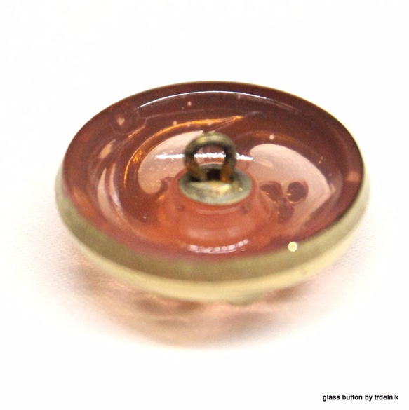 チェコガラスボタン　ドーム　クリーミーオレンジピンク 3枚目の画像
