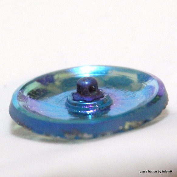 チェコガラスボタン オーロラフラワーライトブルー 4枚目の画像