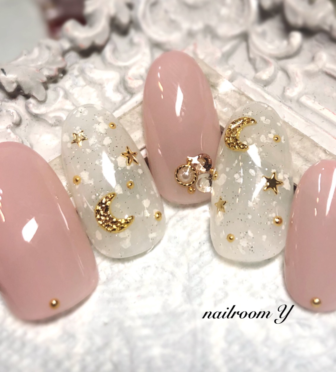 月と星ネイル/月ネイル/星ネイル/ピンクネイル/ホワイトネイル ネイル  