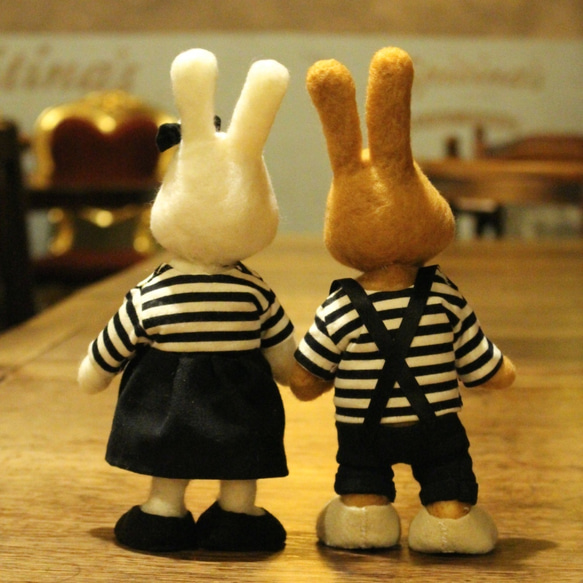 うさぎのカップル　羊毛フェルト セット　ウェルカムドール　ウェディングにも　人形　ぬいぐるみ 2枚目の画像