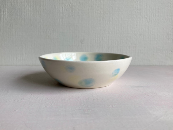 【SALE】水玉模様　ドット　陶器　小鉢　小皿　水色 1枚目の画像
