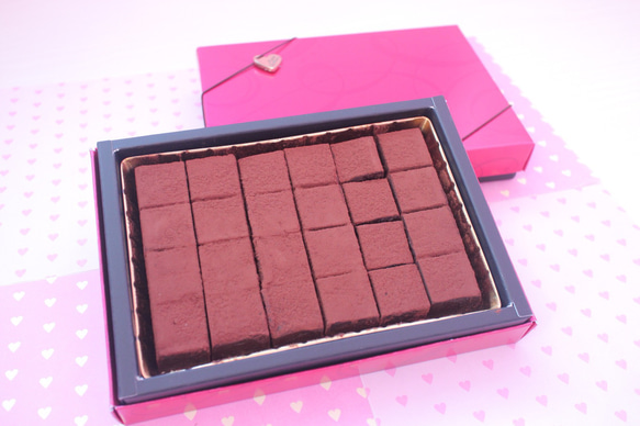 【期間限定】バレンタインスイーツ ミルクチョコの生チョコ24個入 2枚目の画像