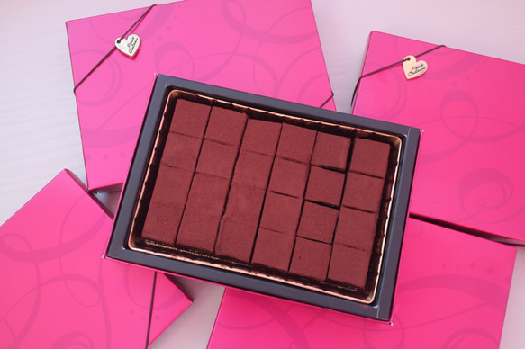 【期間限定】バレンタインスイーツ ミルクチョコの生チョコ24個入 5枚目の画像