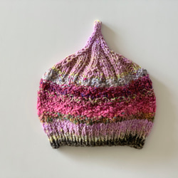 １点限定！　新作！野呂英作毛糸使用どんぐりニット帽子　手編み　ピンクグラデーション 1枚目の画像