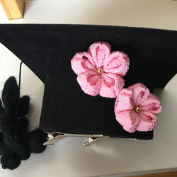角帽型ミニハット 黒出目金と桜 2枚目の画像
